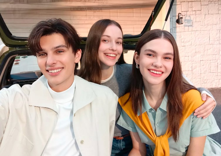 Vivo V50 Lite - Image 9